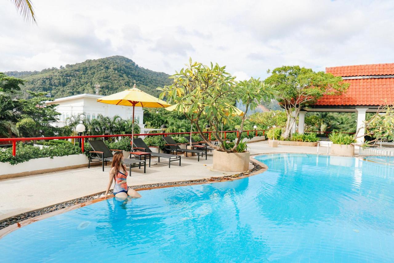 Феникс карон бич. The old Phuket 4 Таиланд Пхукет. Олд Пхукет Карон Бич Резорт. Орхид Пхукет Карон. Феникс Пхукет Карон